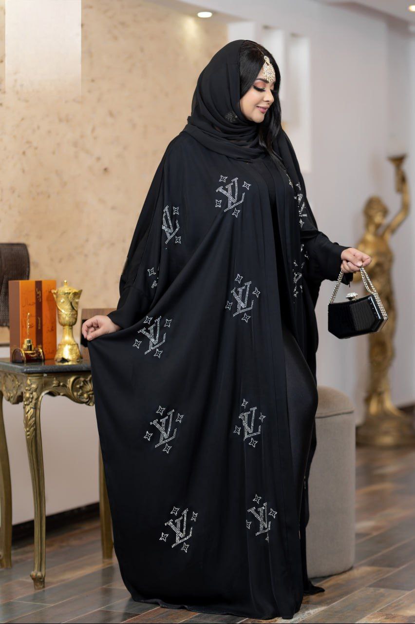 عباية LV